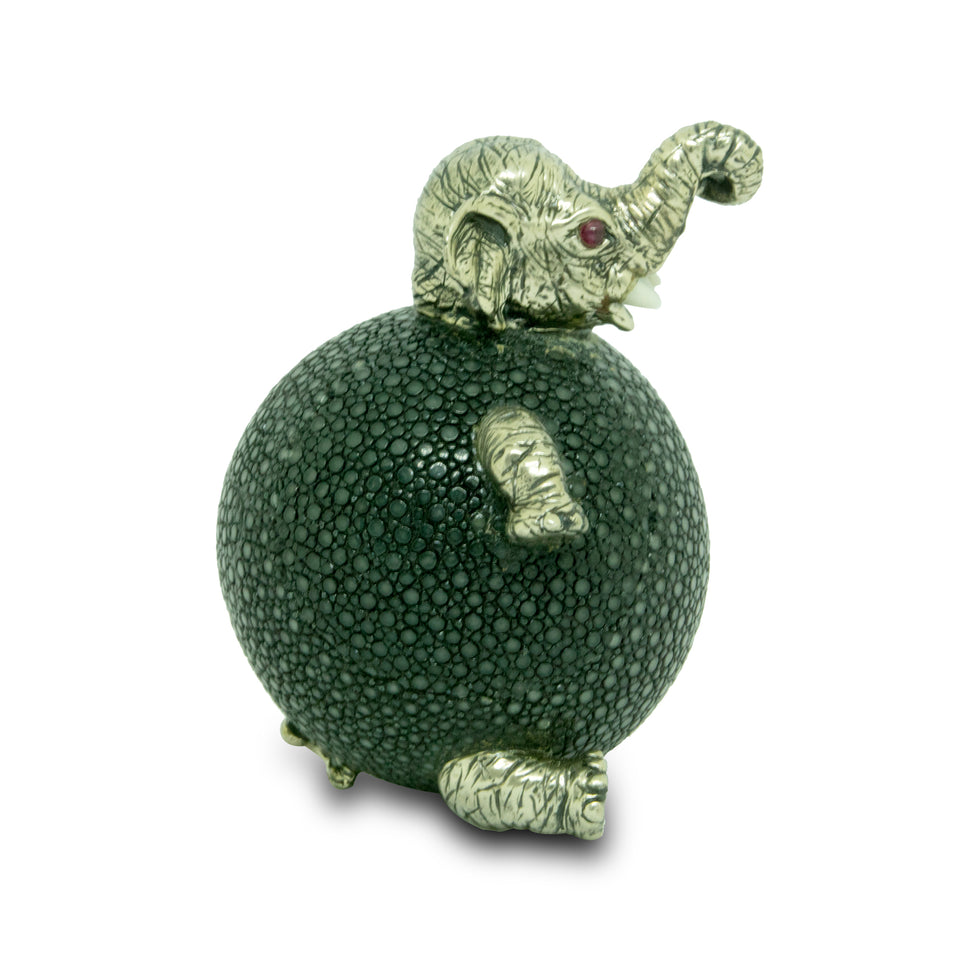 Peam, The Galuchat Ball Elephant